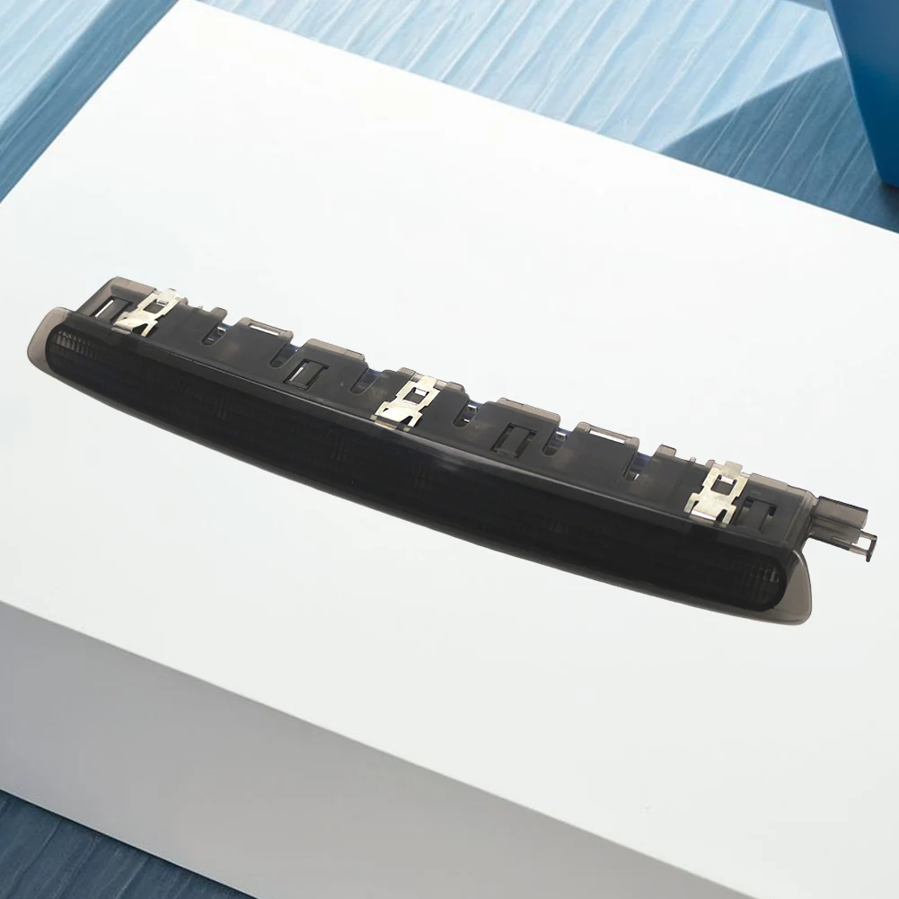 

LED Third 3rd Brake Light 6J0945097A 6J0945097B Third Brake Tail Light 3rd Stop Lamp Fit for Seat Ibiza 2009-2017 Leon 2010-2012