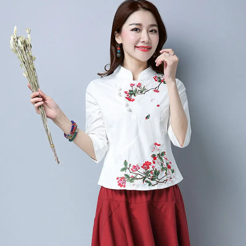 New 2025 chinese qipao tops women camisa flower embroidery pattern cheongsam shirt chinese traditional clothing hanfu blouse