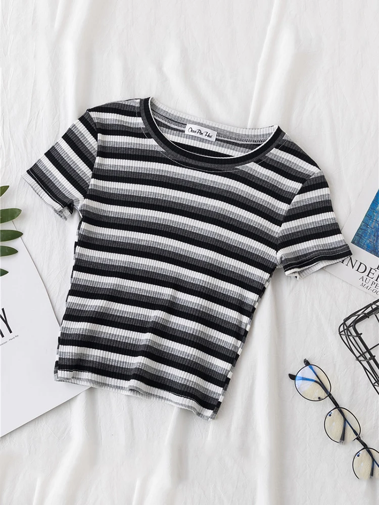 New T Shirt Women Rainbow Striped Tops Slim Fit t shirt Harajuku Tshirt Summer Short Sleeve Korean T-shirt feminina Clothes Tops