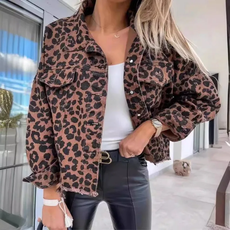 

2025 European and American New Spring and Autumn Denim Jacket Leopard Print Long-sleeved Short Loose Casual Jacket Women