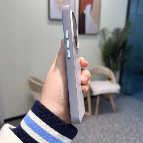 For VIVO IQOO 15 Case New Fashion Skin-Friendly Magnetic Slim Hard Case Drop-Proof Cover For IQOO 15 Shockproof Funda