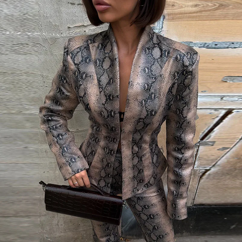Schlangenmuster-Set mit V-Ausschnitt, Schnallenverschluss und Taillenbetonung: Mantel und Hose für Damen, Street-Style, Langarm, Schlanke Jacken, Schlaghosen, Neue Outfits – Detail 8