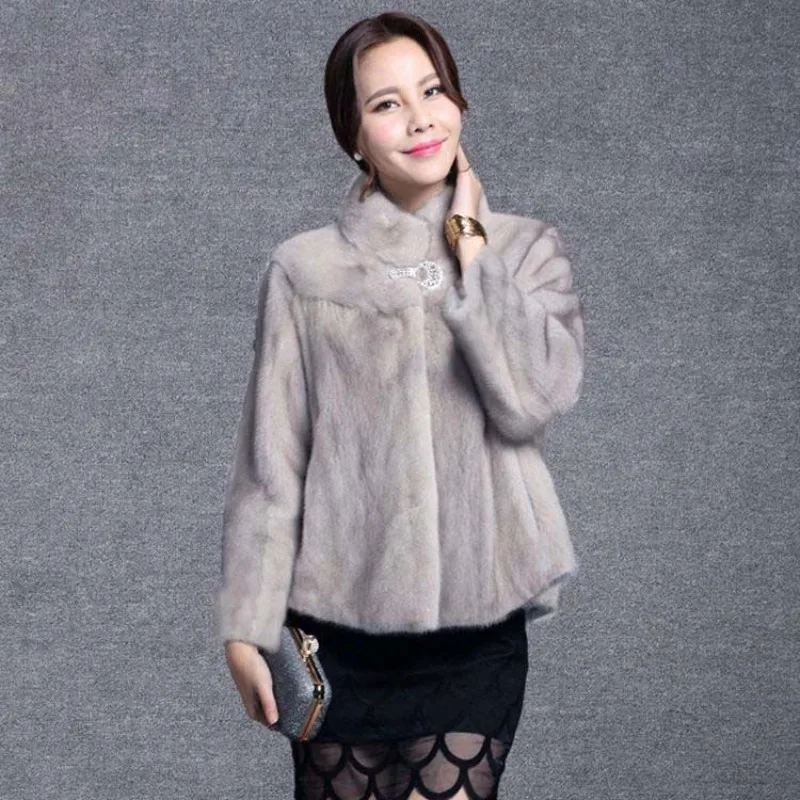 2023 New Women Faux Fur Coat Short Imitated Mink Wool Outcoat Thicken Warm Casual Outwear Mom Outfit Winter Female Fashion Parka