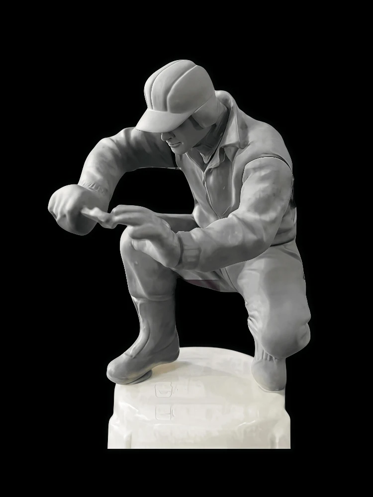 Комплект для сборки модели из литья смолы 1/20, GK, механический ремонтник, неокрашенный