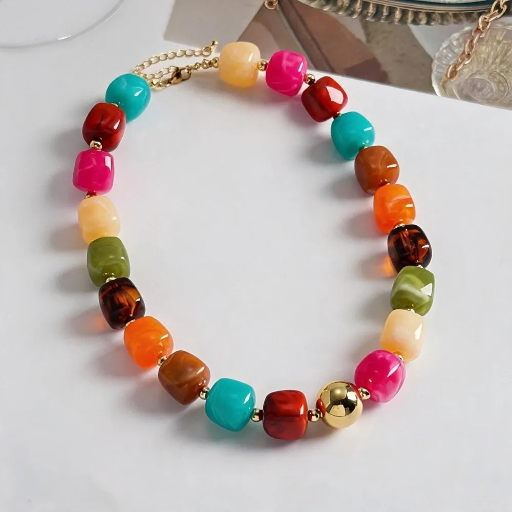 Resin Acrylic Resin Beaded Chokers Multi Color Smudge Effect Acrylic Pendant Chain Lightweight Irregular Shape Boho Necklace