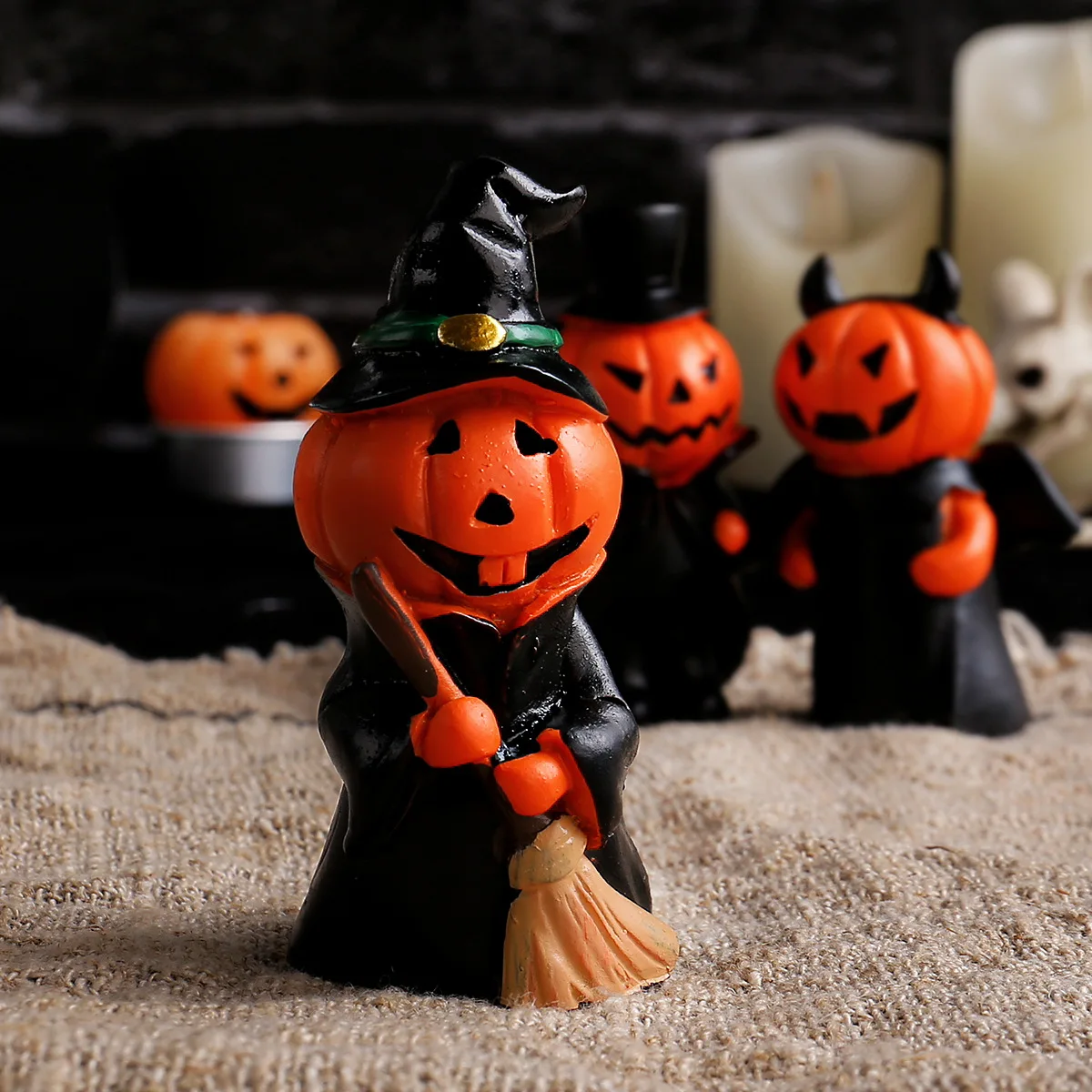 دمية ساحرة من الراتنج لديكور الهالوين المخيف مع زخرفة سطح المكتب على شكل يقطين لتزيين هدايا مهرجان المنزل المسكون #1