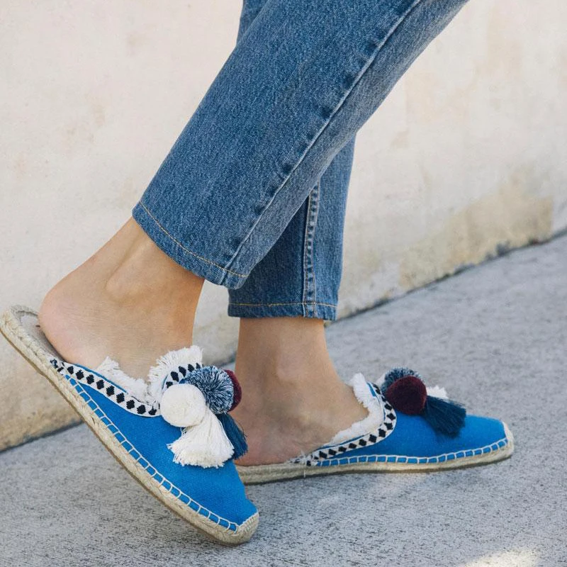 Insta Street Style Mules Shoes Women Espadrilles 2023 Summer Slippers Pompom Sandals Colorful Tassels Beach Slides Shoes Woman