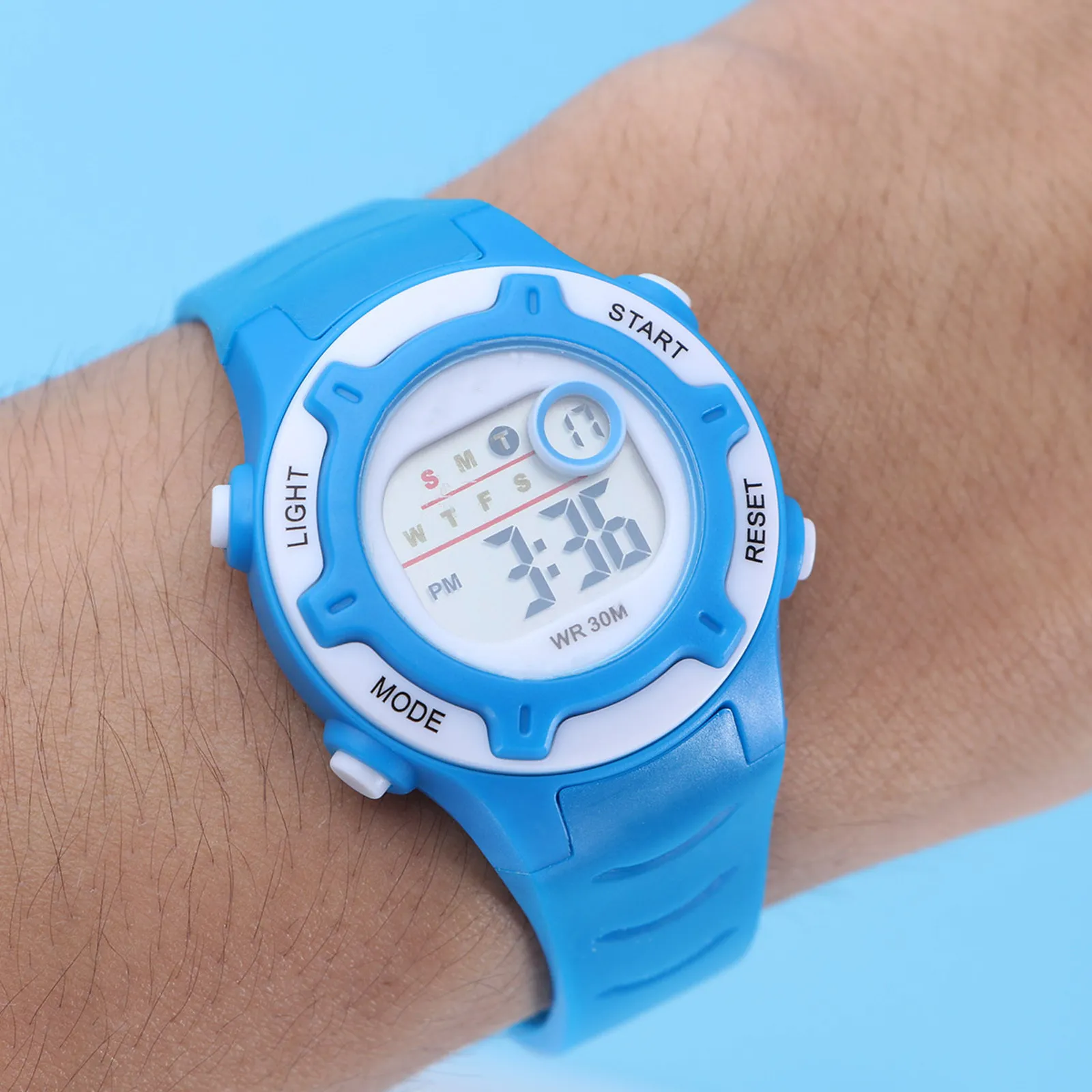 Luminous Waterproof Watch Plastic Strap Digital Time Date Display Skid Proof Screen Unisex Fashion Wristwatch for