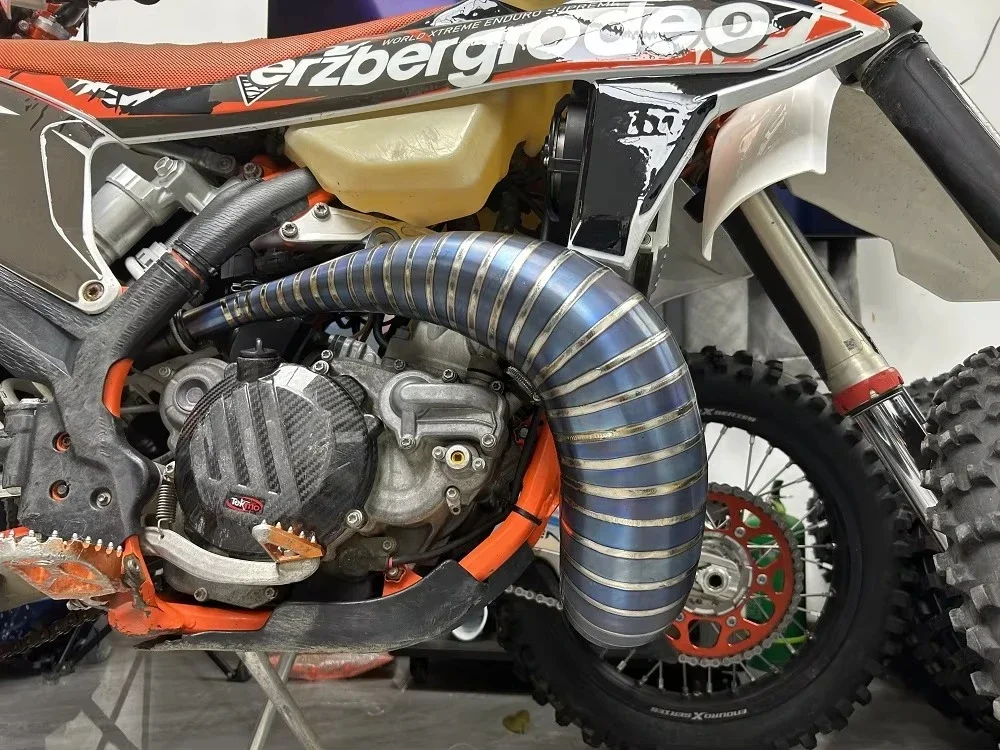 Titanium Alloy Exhaust Pipe 2 Stroke Exhaust for  250/300 Offroad Motorcycle Modification Accessories