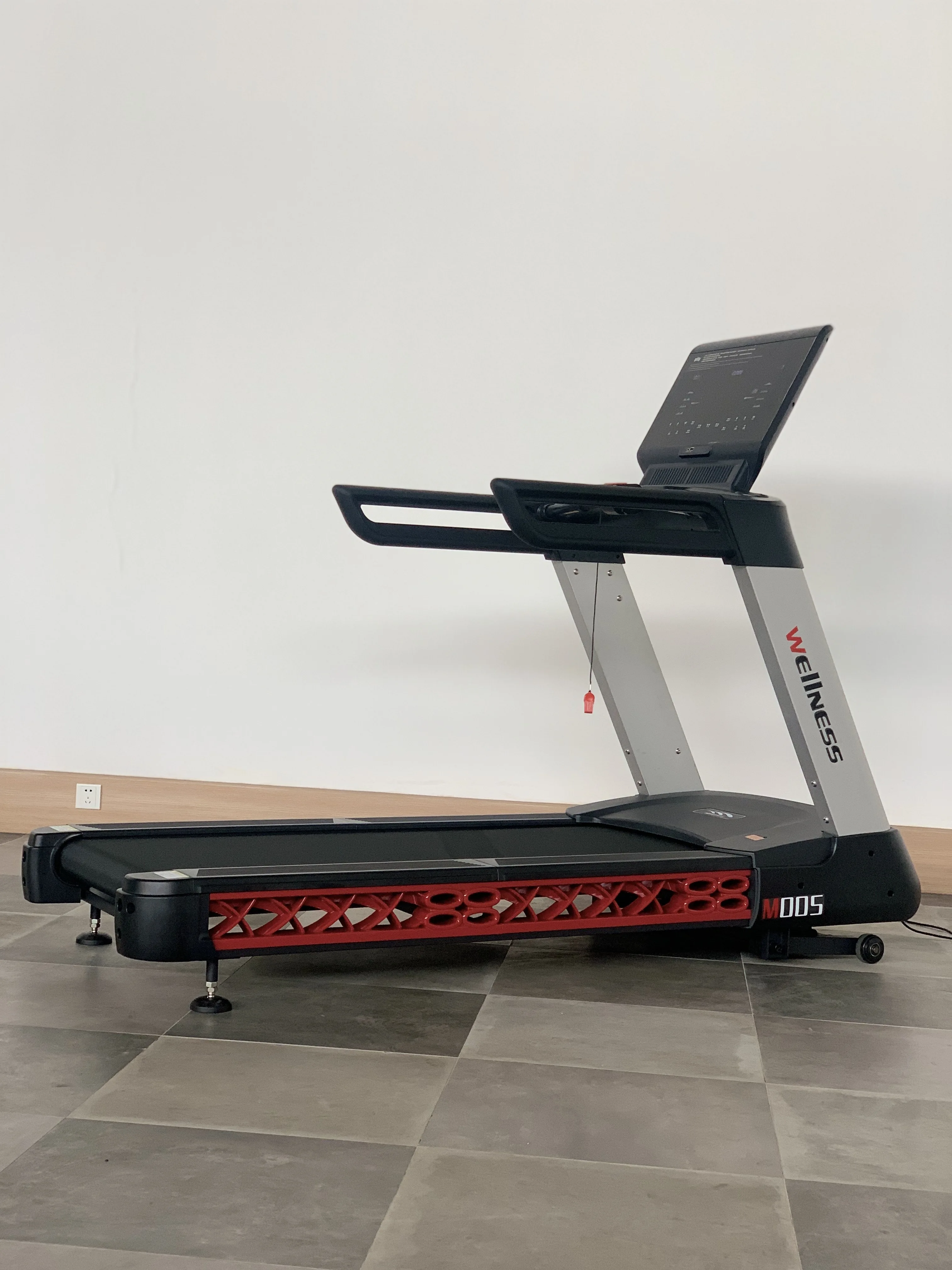 Popular Design  High-end Commercial Treadmill/ Body Building Machine M005  Running Machine/gym Treadmill