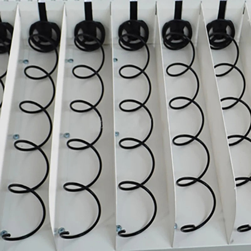 2 Buah Aksesori Mesin Penjual Otomatis Kustom Pegas Kompresi untuk 3 Produk 4x66x450mm dengan Jarak 130mm