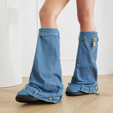 Denim Designer Women Padlock Fold Boots 2024 Metalowe buty damskie Trend 2025 Zamek błyskawiczny Duży rozmiar Damskie buty do połowy łydki 35-43