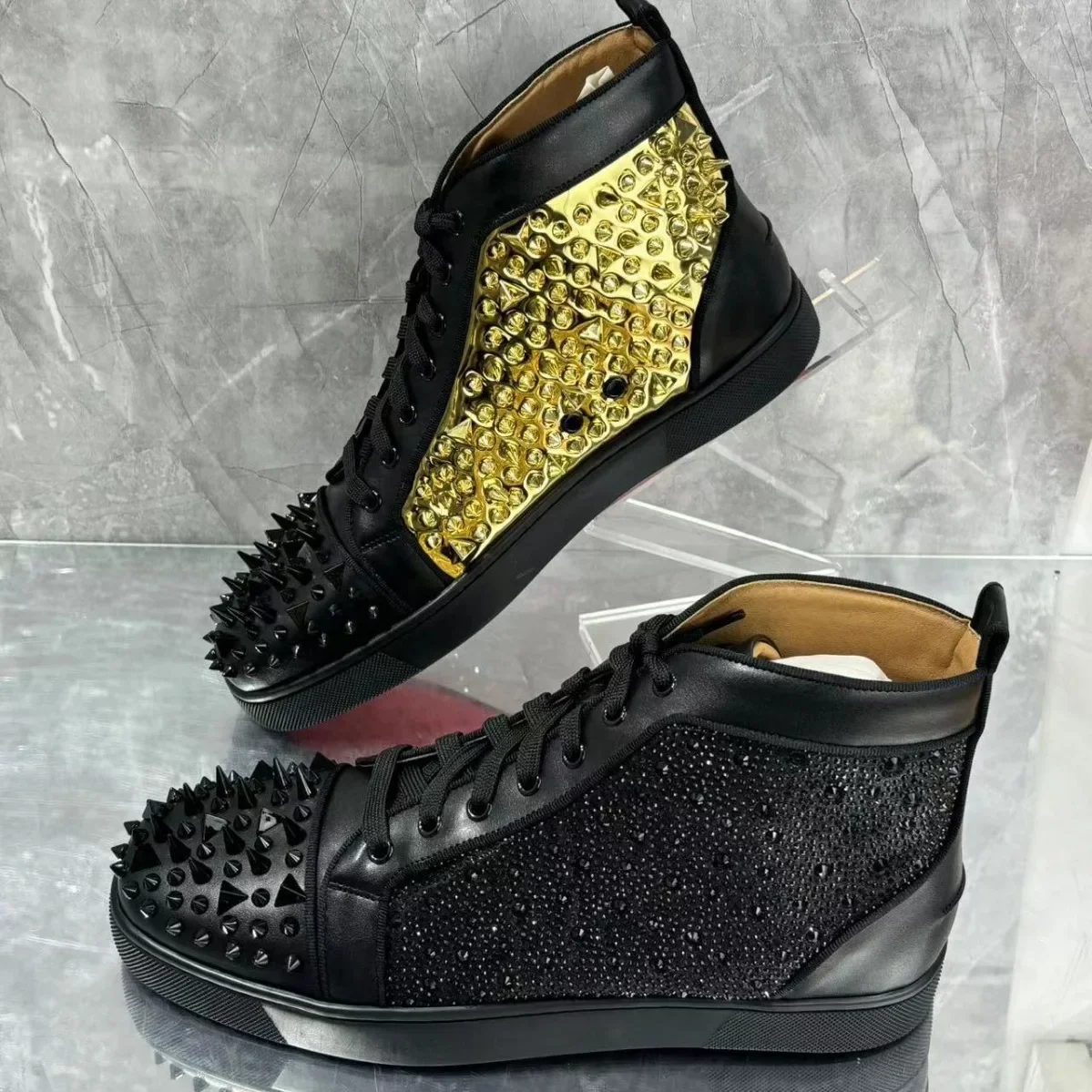 European and American Gold Studded Men's Shoes, Casual Board Shoes, Rhinestone Mixed Nails, Cross-Border Popular Item