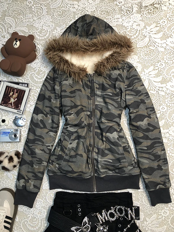 เสื้อฮู้ดลายพราง BaoYao รุ่นดั้งเดิม สำหรับผู้หญิง ฤดูหนาว 2024 สไตล์อเมริกันย้อนยุคสุดฮิต กันลม ทรงยาว