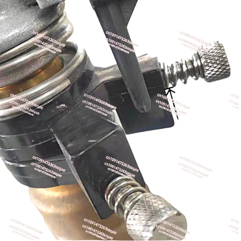 مسدس رش بذراع هزاز معدني مقاوم للرش والري في المناظر الطبيعية وتقليل الغبار وفوهة الري #3