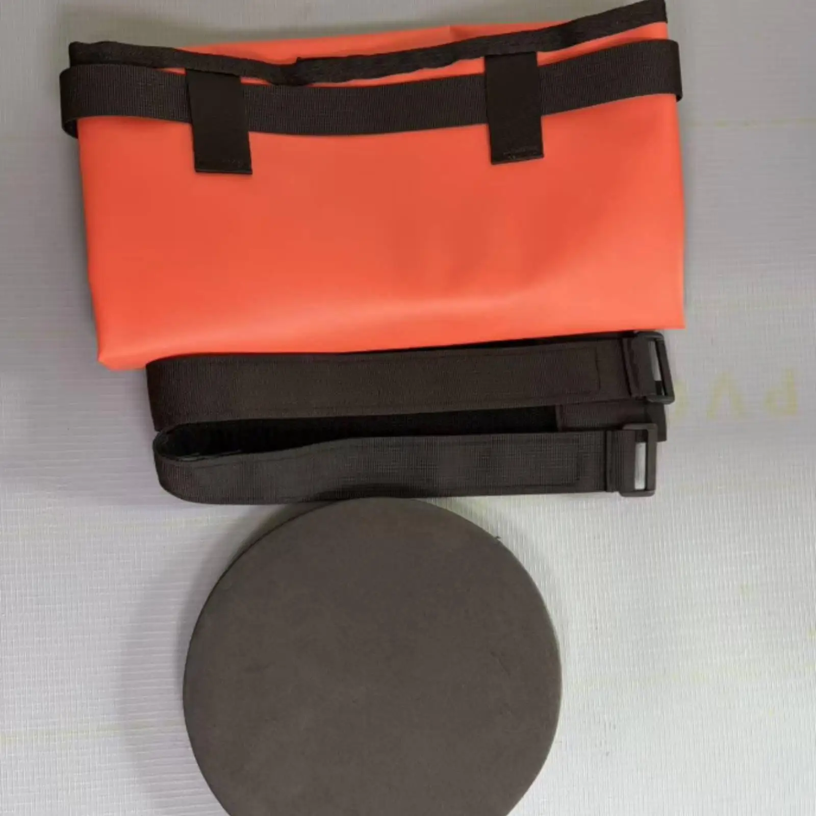 equine-therapy-boot-waterproof-hoof-soaking-bag-adjustable-straps-for-stables