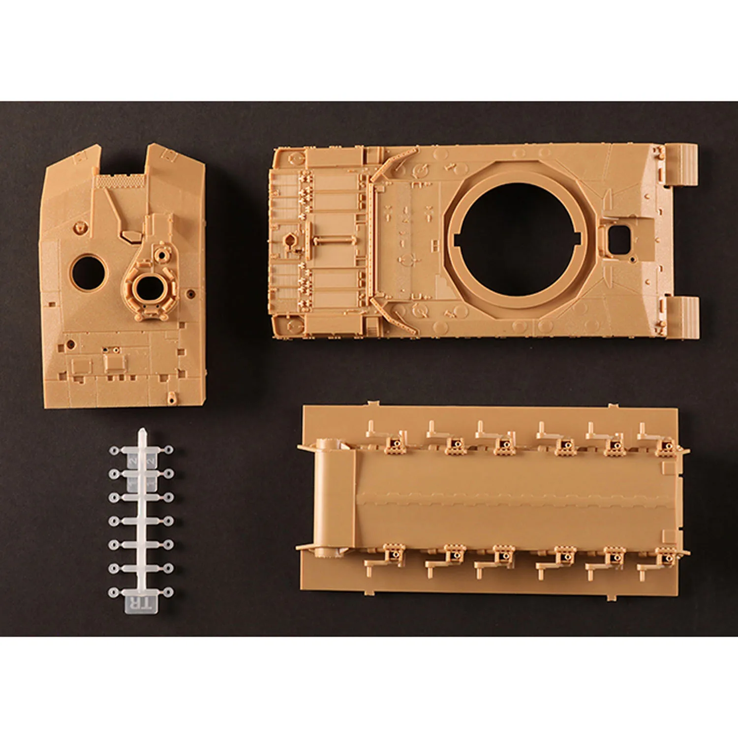 

Hobby Boss 84852 1/48 Британский основной боевой танк Challenger II, 190+ деталей, пластиковый статический конструктор, реалистичный дизайн, в разобранном виде