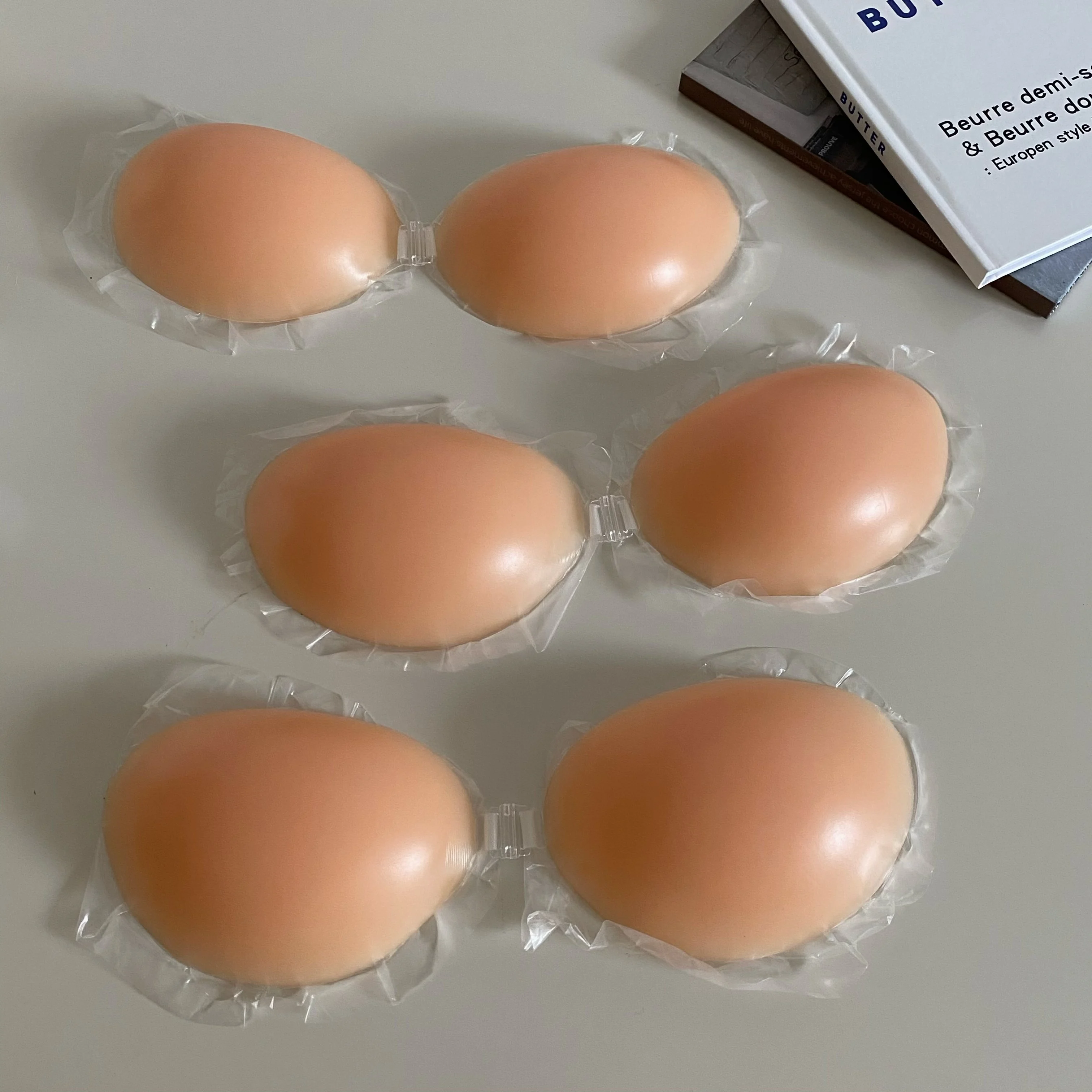 Wireless Silicone Nipple Covers Women's Sexy Breathable Pasties Summer Gathered Bra Underwear Anti-exposure Invisible Milk Pads