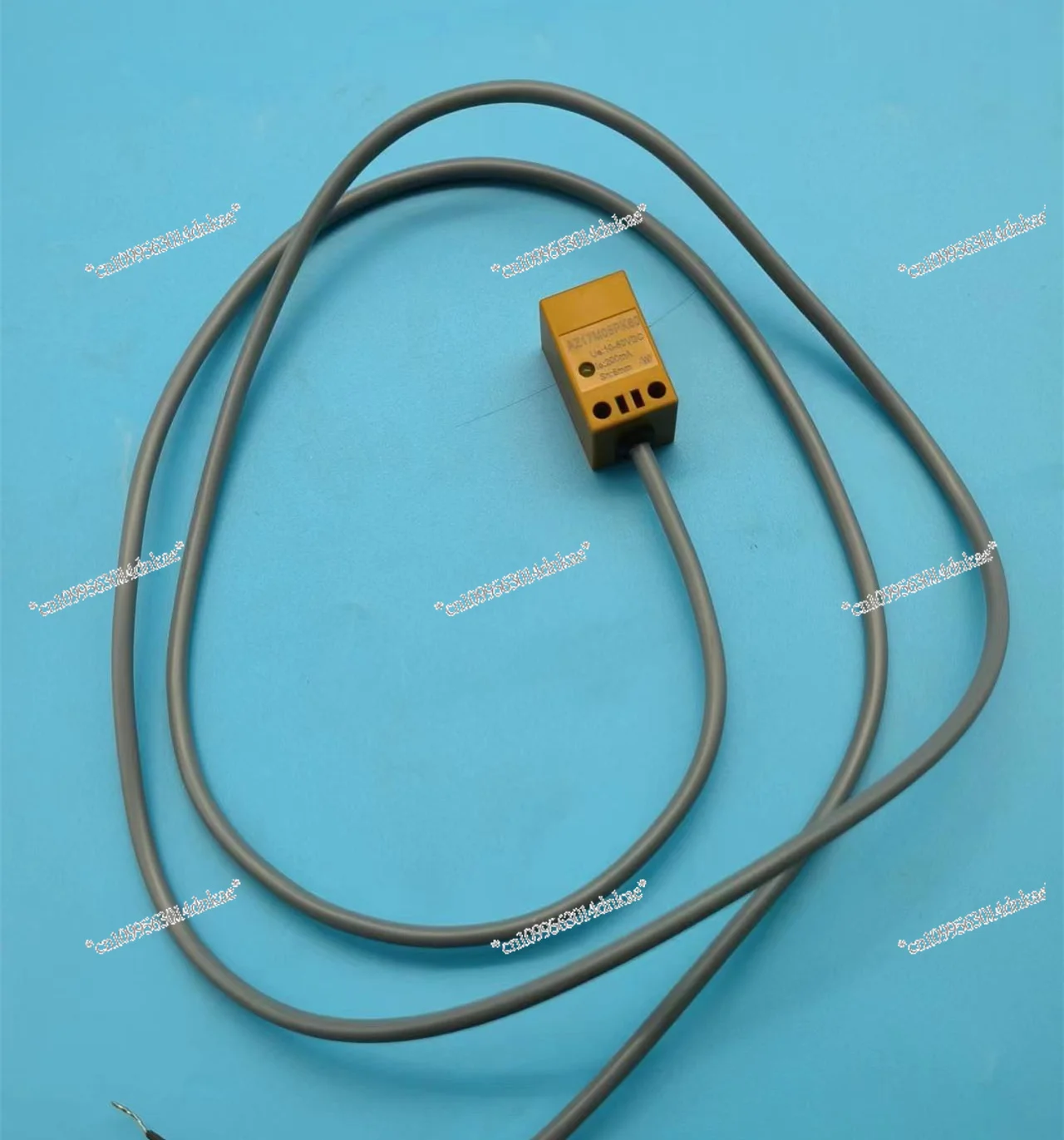 

AZ1705PK60 Electric Pallet Truck Proximity Switch Interlock INB-05P16POU
