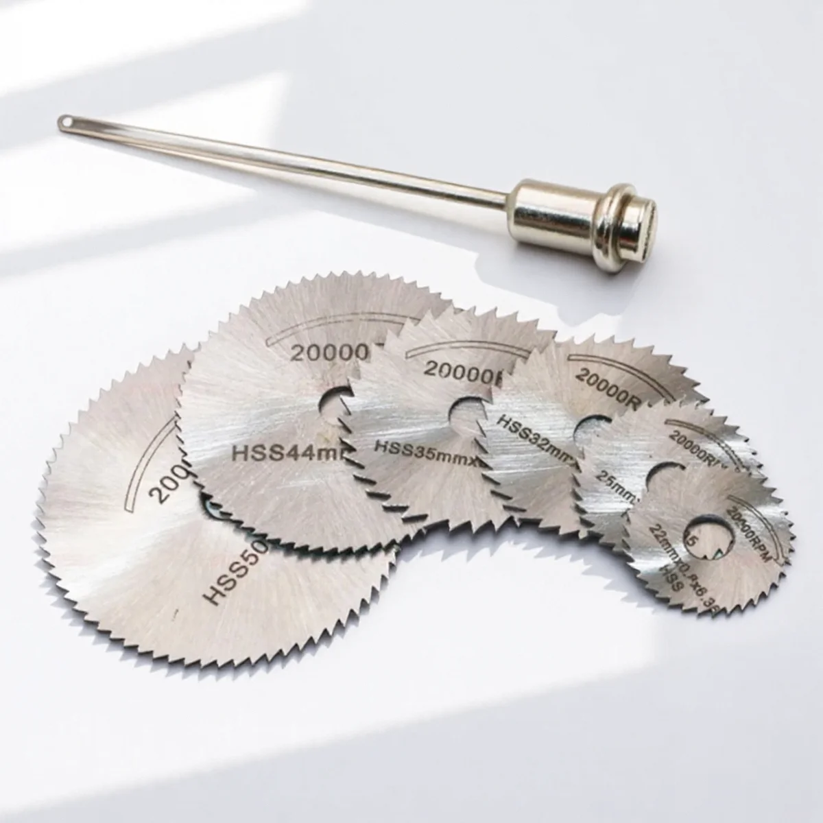 

High Speed Steel Saw Blades Set 7Pcs 22mm to 50mm Diameter with Mandrels 32mm 60mm Shank for Rotary Tool