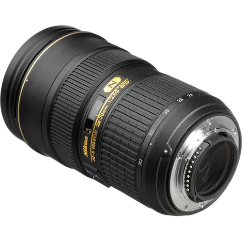 Nikon AF-S 24-70mm f/2.8G ED Lens