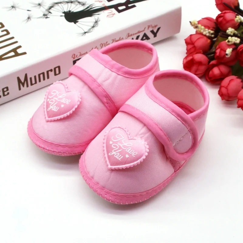 

Baby Girls First Walkers Solid Heart Shape Princess Shoes Infant Toddler Baby Shoes for Boys Flats Soft Newborn Walking Shoes