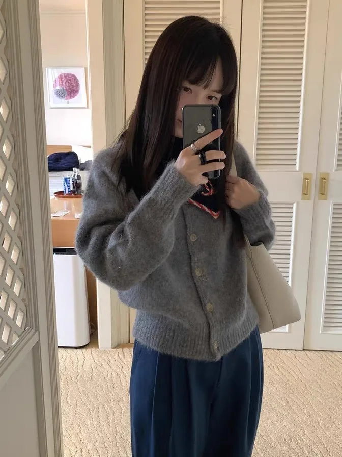 เสื้อคาร์ดิแกนไหมพรมถักแบบเปิด แขนยาว ทรงหลวม คอปก สำหรับผู้หญิง ช่วยให้ดูผอมเพรียว เหมาะสำหรับฤดูใบไม้ร่วงและฤดูหนาว รุ่นใหม่ เสื้อชั้นใน