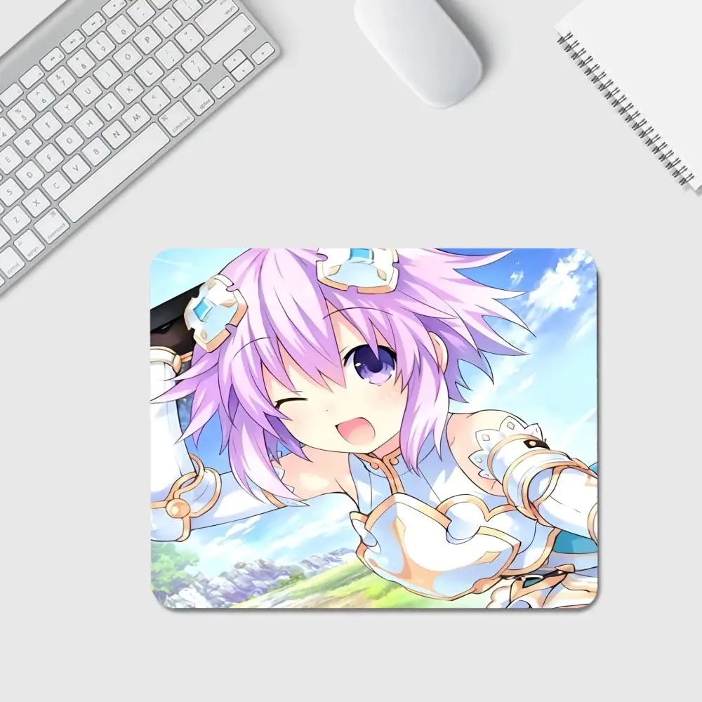 Anime Hyperdimensions Neptunias Mouse Pad Anime Game Mouse Pad High Quality Small Desk Pad Rubber Laptop Desk Pad