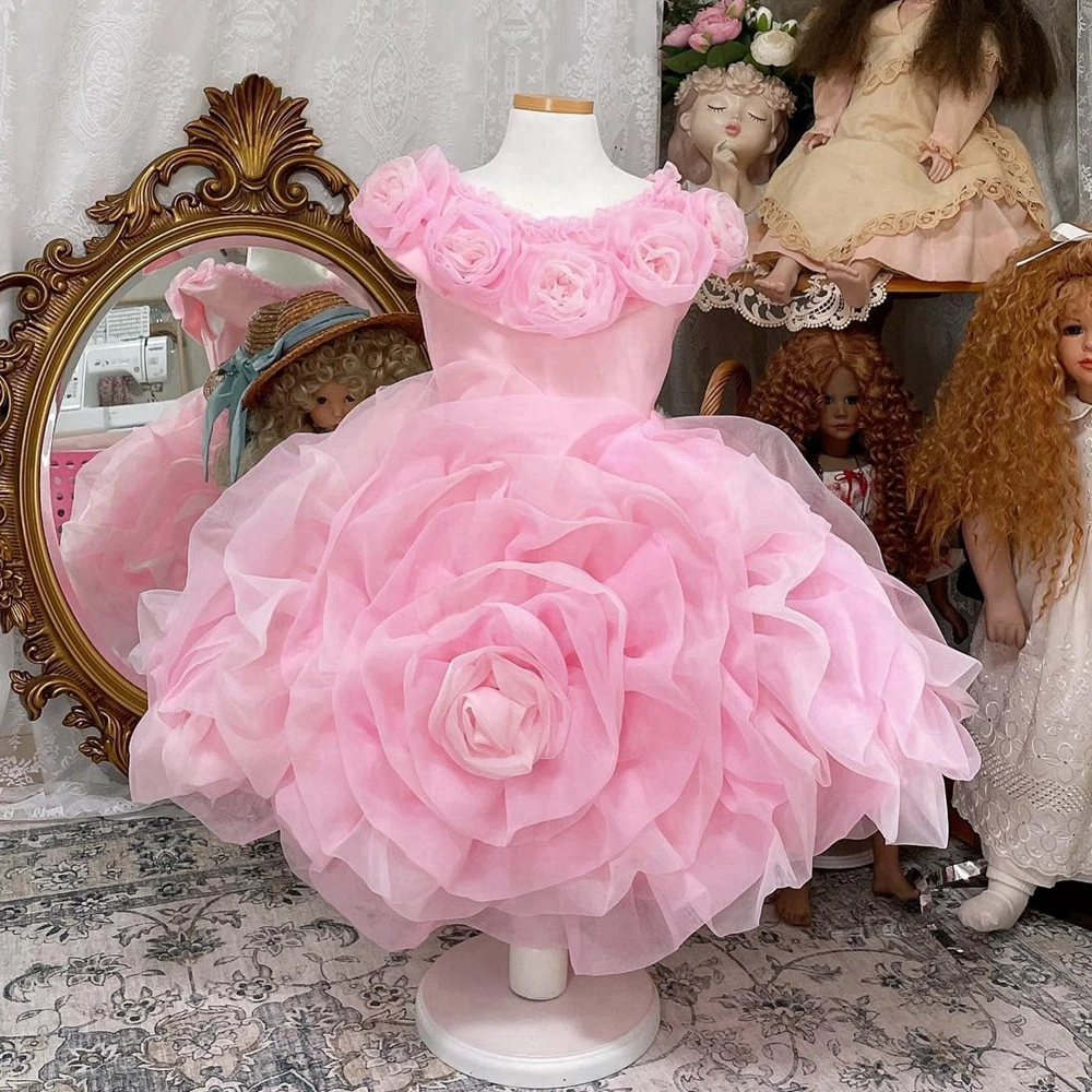 

Pretty Handmade Flowers Mesh Kids Party Dresses Trendy Tulle Ruffles Flower Girl Dress For Brithday Baby Photography Gowns