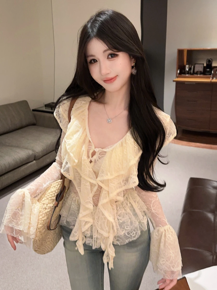 

Sweet Pure Desire Sexy V-neck Low-cut Bell Sleeve Lace Shirt Vintage Hemline See-through Waist-cinching Top Women's Fashion