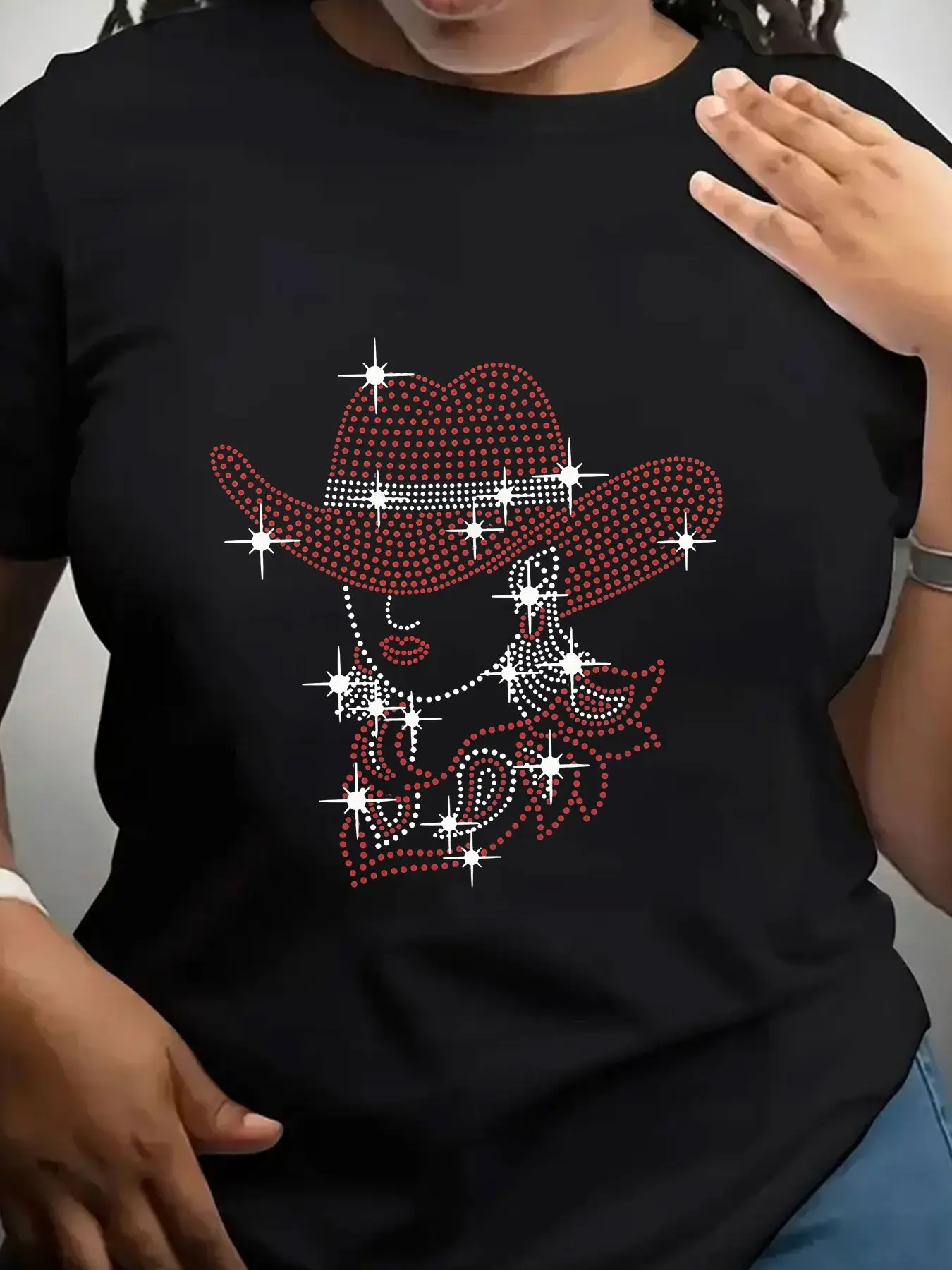 Women's Trendy Crew Neck T-Shirt Red Rhinestone Cowgirl Hat Design Suitable for Casual Sportswear