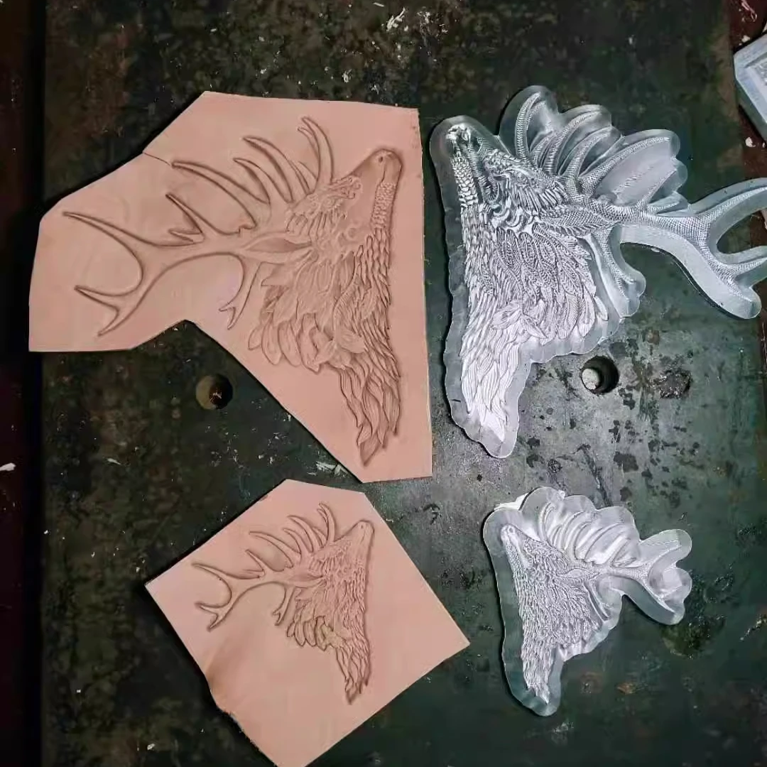 

3D Deer Leather Stamp Embossing Mold, Aluminum Alloy Leather Print Logo Stamp Carving Tool,Handmade DIY Craft Material