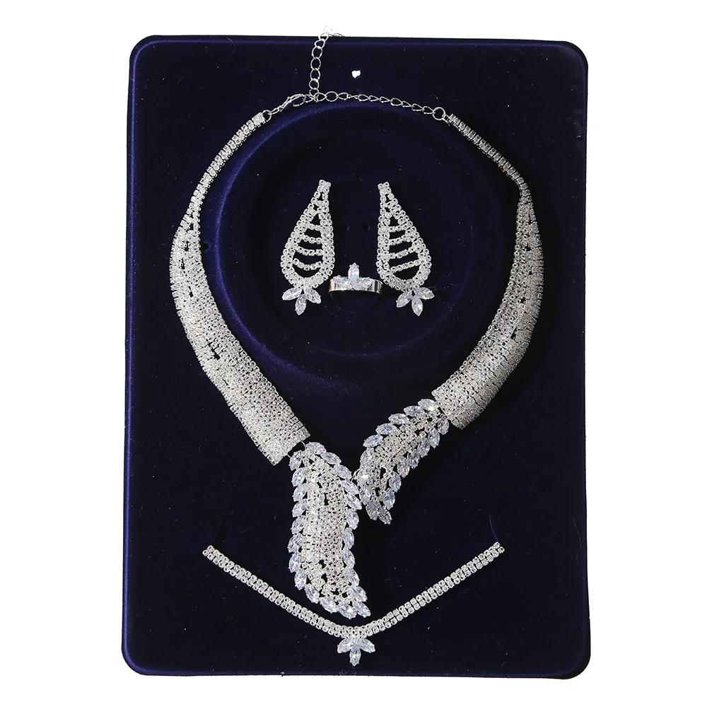Premium Stereo Necklace Earrings Bracelet Set Women's Dress Decoration Light Luxury Jewelry Suitable for Wedding Ball Gift M-809