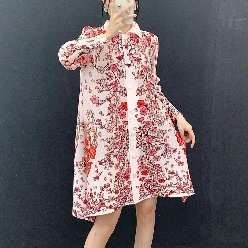 Miyake Pleated Women's Clothing 2026 Autumn New Lapel Collar Printed Jacket Single-Breasted Long-Sleeve Cardigan Plus Size Pleat