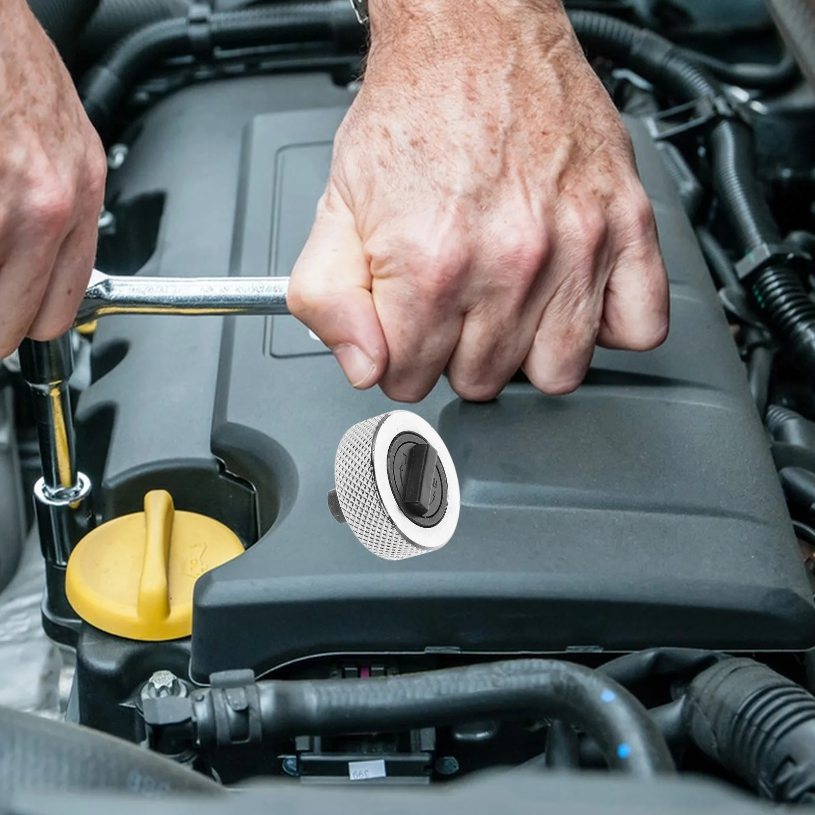 

Thumb Ratchet Wrench 38 Drive Mini Ratchet Set Iron Shell Compact Palm Tool for Mechanics Tight Spaces Mini Wrench Set