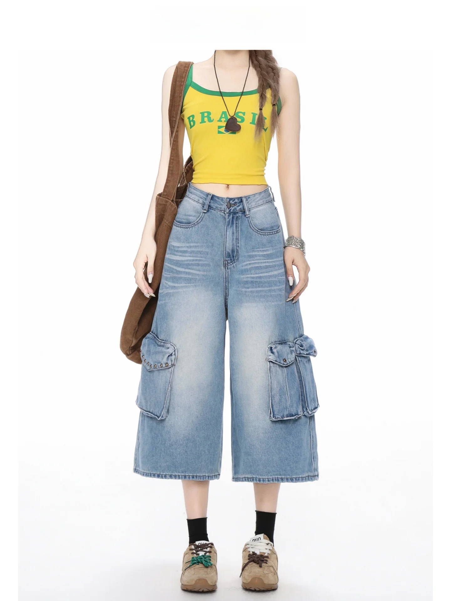 Pantalones de trabajo de cintura alta y pierna ancha de siete pulgadas para mujer, jeans holgados azul claro que estilizan la figura de pera, Forever 21 High Street American