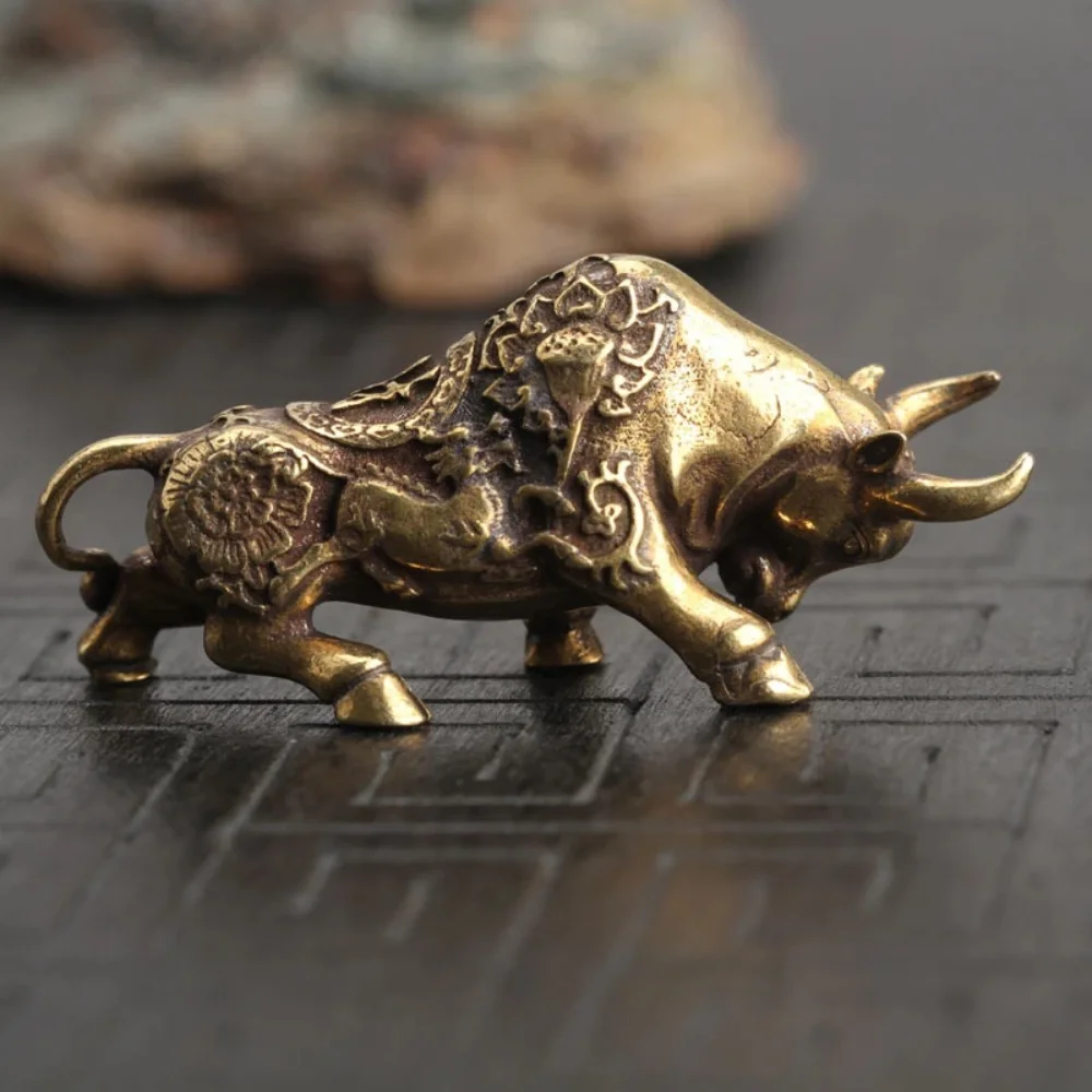 Retro Brass Bull Sculpture Mini Ornament Car Office Desk Decoration Creative Gift