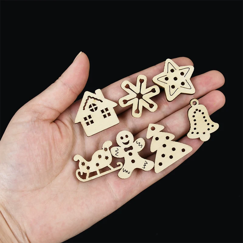 50Pcs Christmas Wooden Chips Natural Snowflake Santa Claus Hanging Pendant Decoration Diy Craft For Xmas New Year Gift Supplies