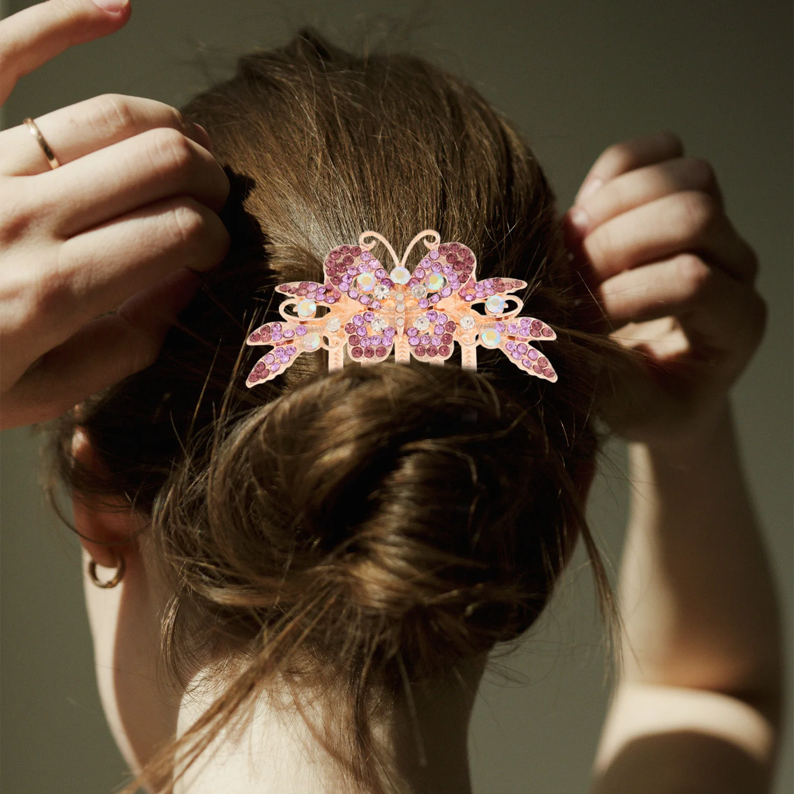 

Rhinestone Hair Comb Elegant Design Durable Metal Wedding Accessories Crystal Decorative For Bride