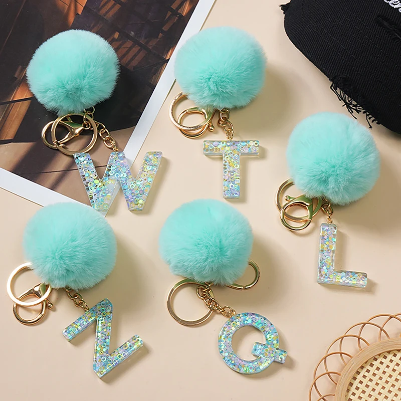 Fashion Green Hairball Sequin A To Z Letter Keychain 26 Initials Alphabet Fluffy Ball Pendant Keyring Backpack Decoration Gifts