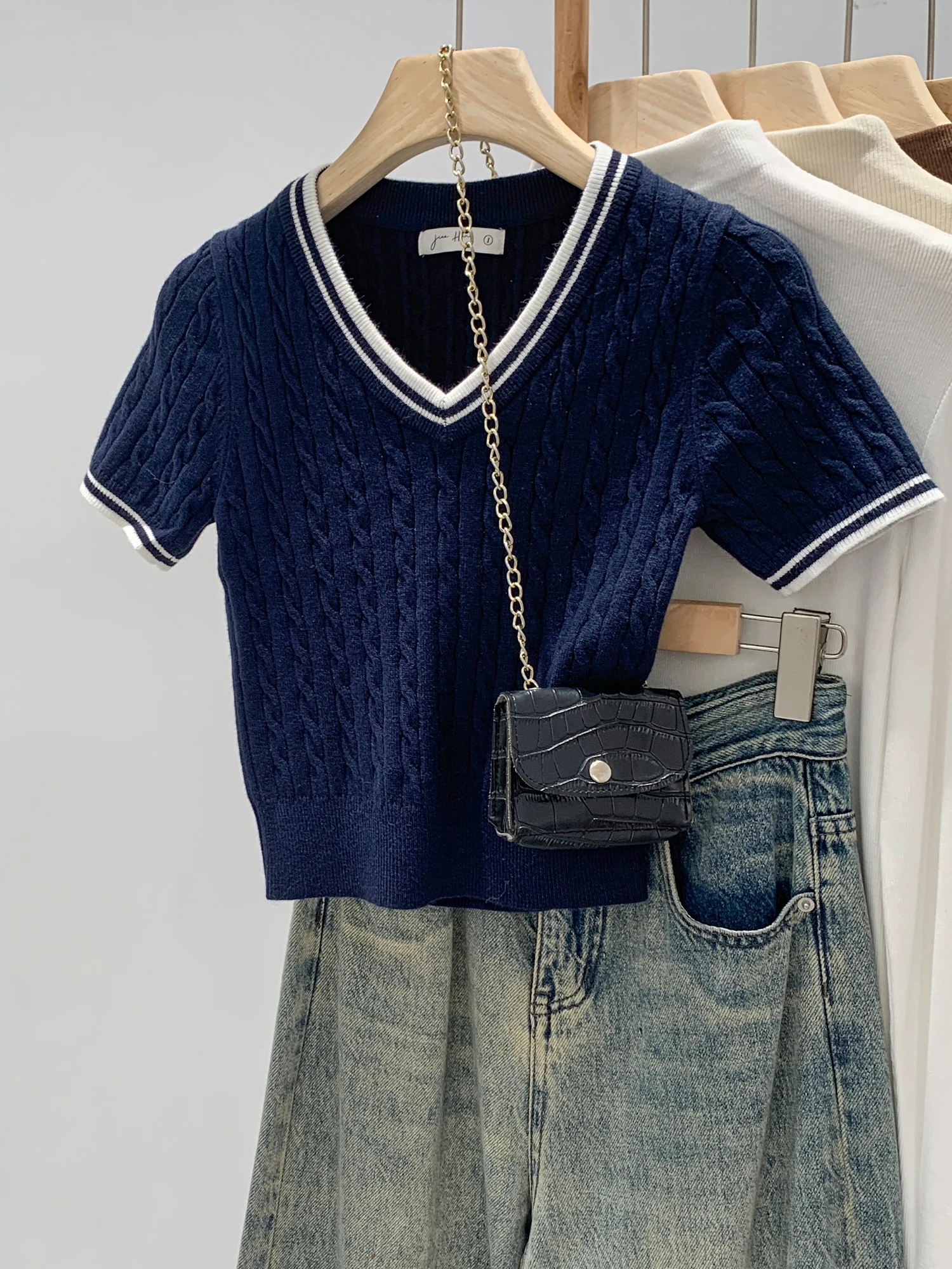 Summer New Women's Knitted Short Sleeve V-Neck Twist Color Stripe College Style Top High End Small Capitalization Polyester B...