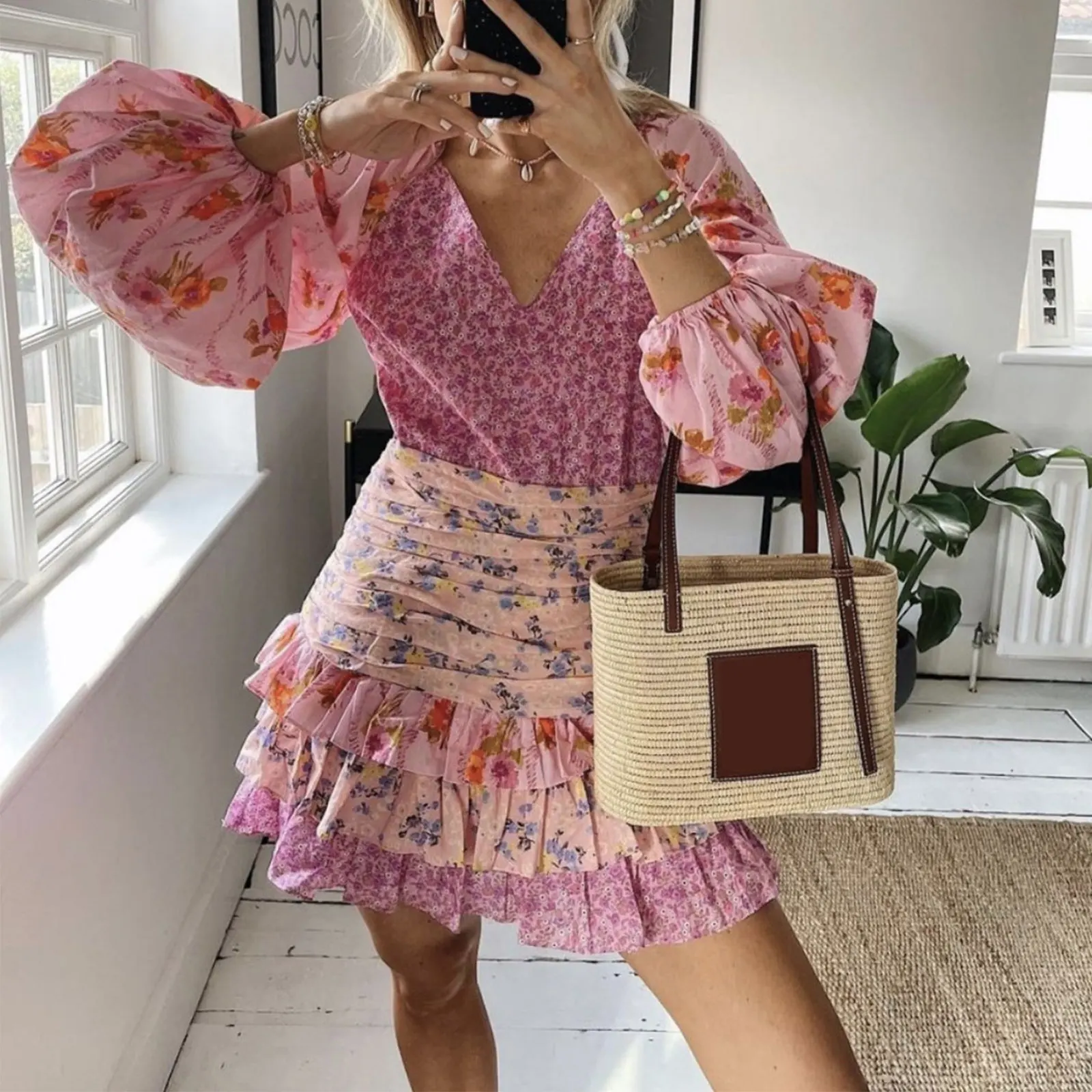 

Women Vintage 2000s Aesthetic Long Sleeve Mini Dress y2k Clothes Spring Autumn Floral Print V-neck Layered Bowknot Bodycon Dress