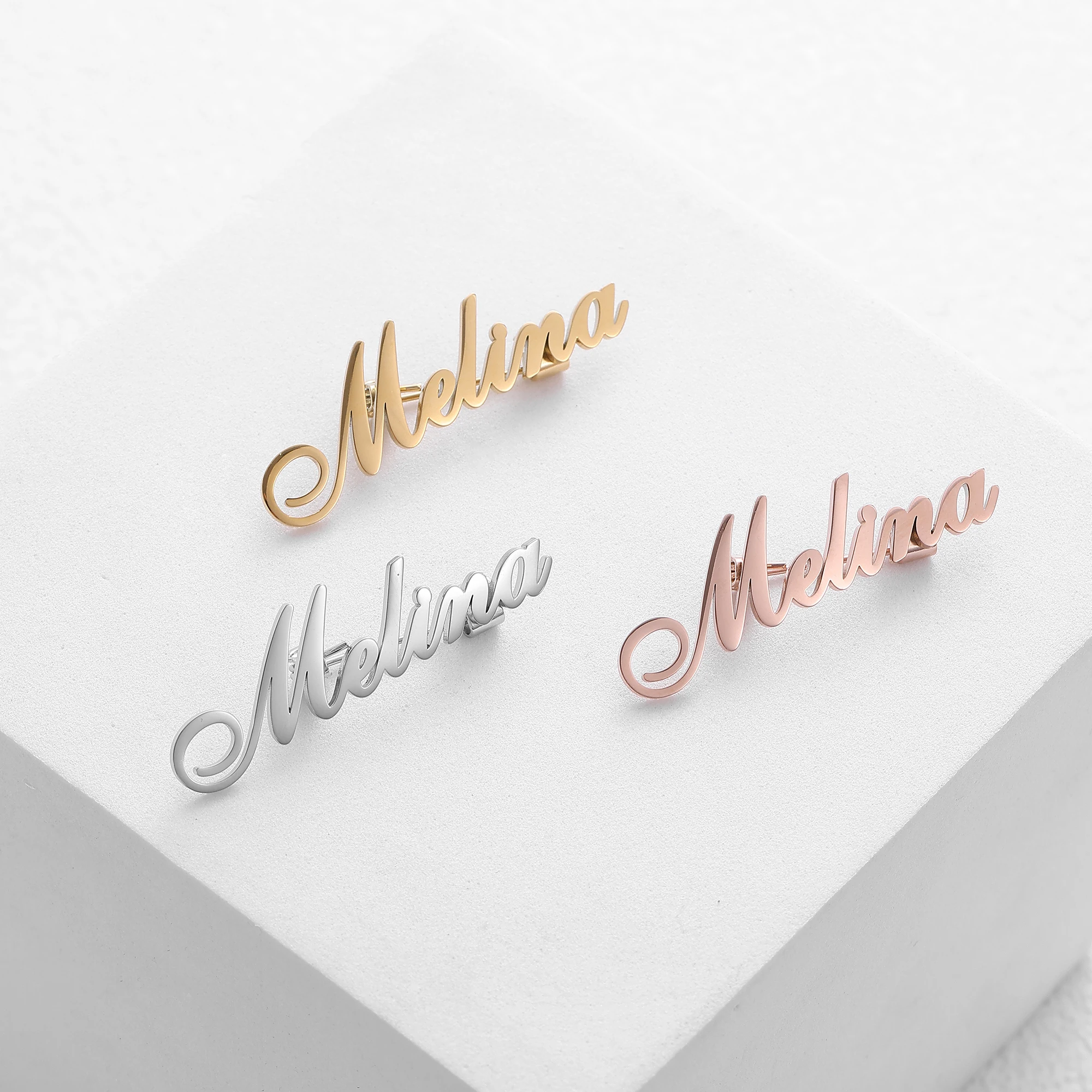 Broche de aço inoxidável personalizado para mulheres, nomes personalizados, crachás, jóias de ouro, presente de casamento, logotipo personalizado