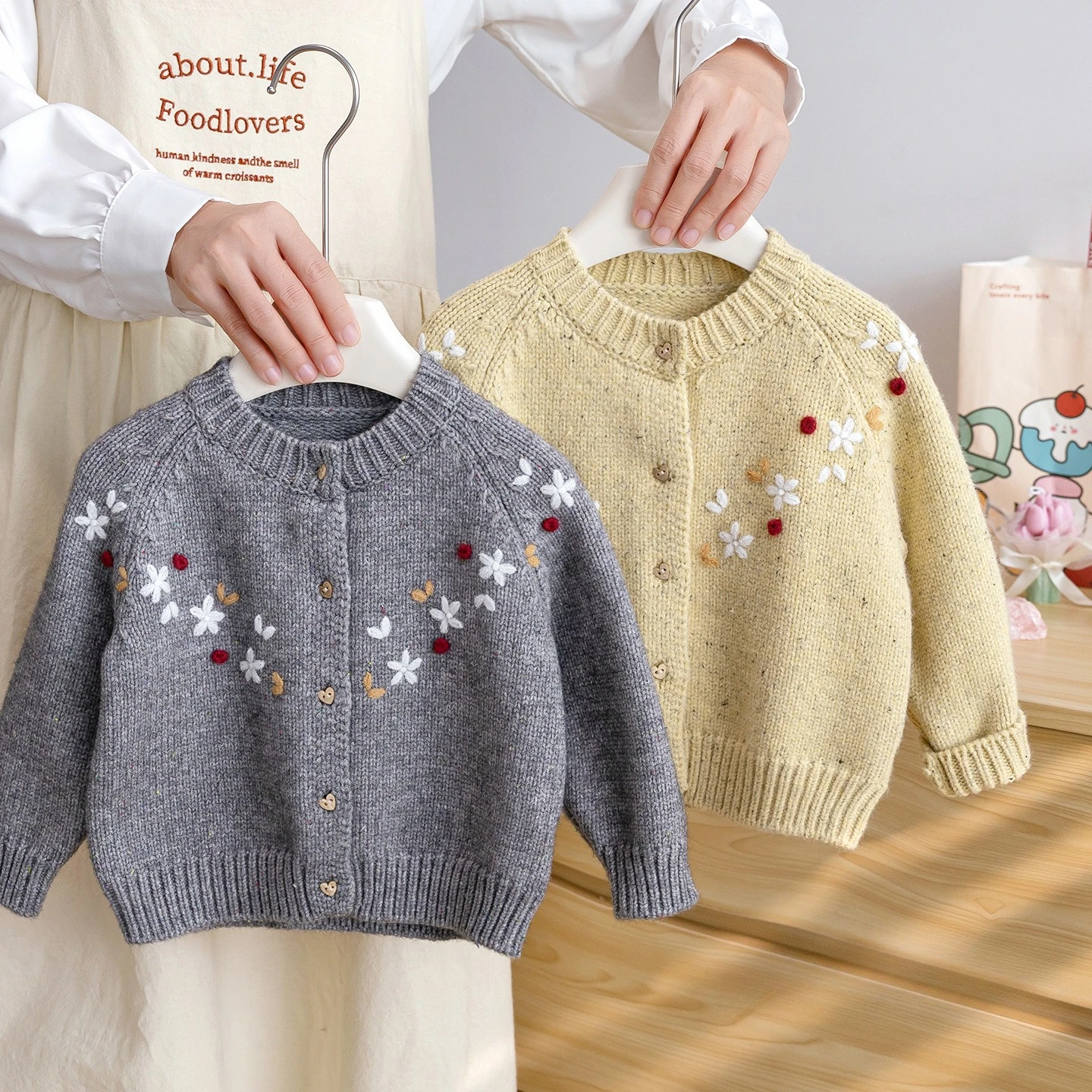 Coat Korean Girl Autumn Sweater Jacket Fashionable Western Style Handmade Crochet Embroidery Knitted Cardigan