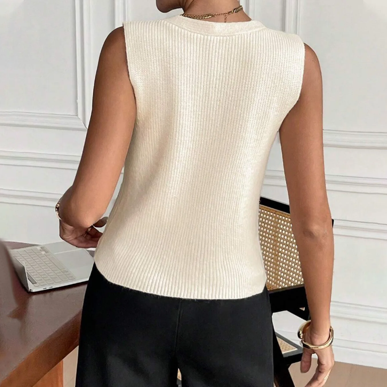 Sweater Vest Women Knitting Waistcoat Sleeveless Cardigan V Neck Single Breasted Pockets Summer 2025 Office Lady Knitwear Top - Image 2