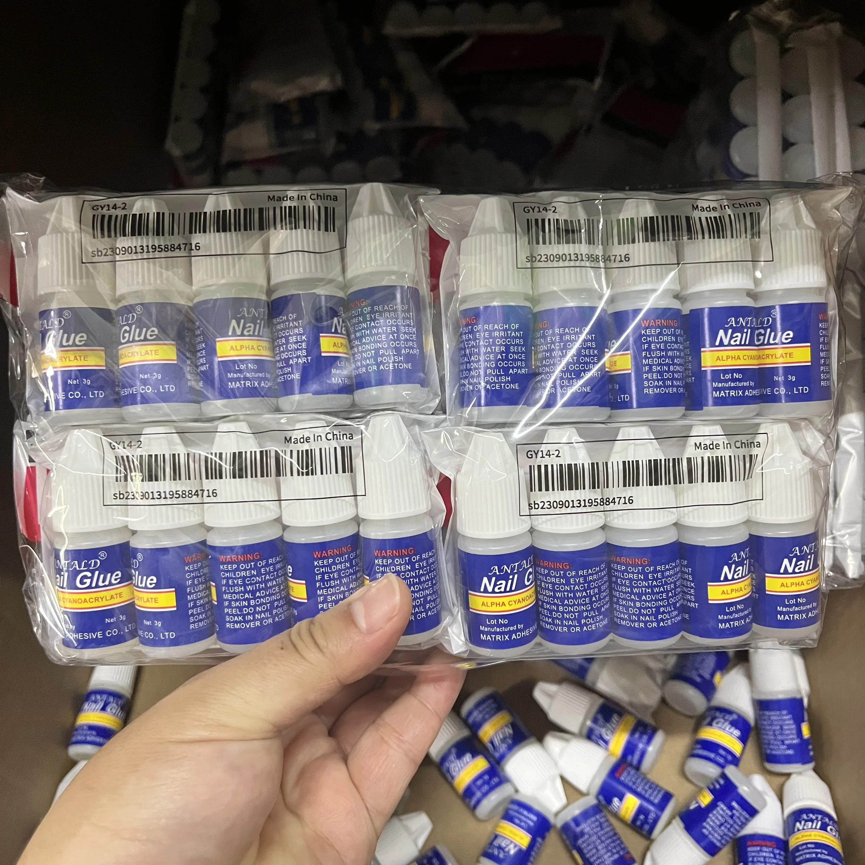 5 個の強力なホールドクリアネイルグルーセット、アクリル & ラインストーン用の簡単に拭き取れないアプリケーション、速乾性接着剤マニキュア 3 グラムあたり