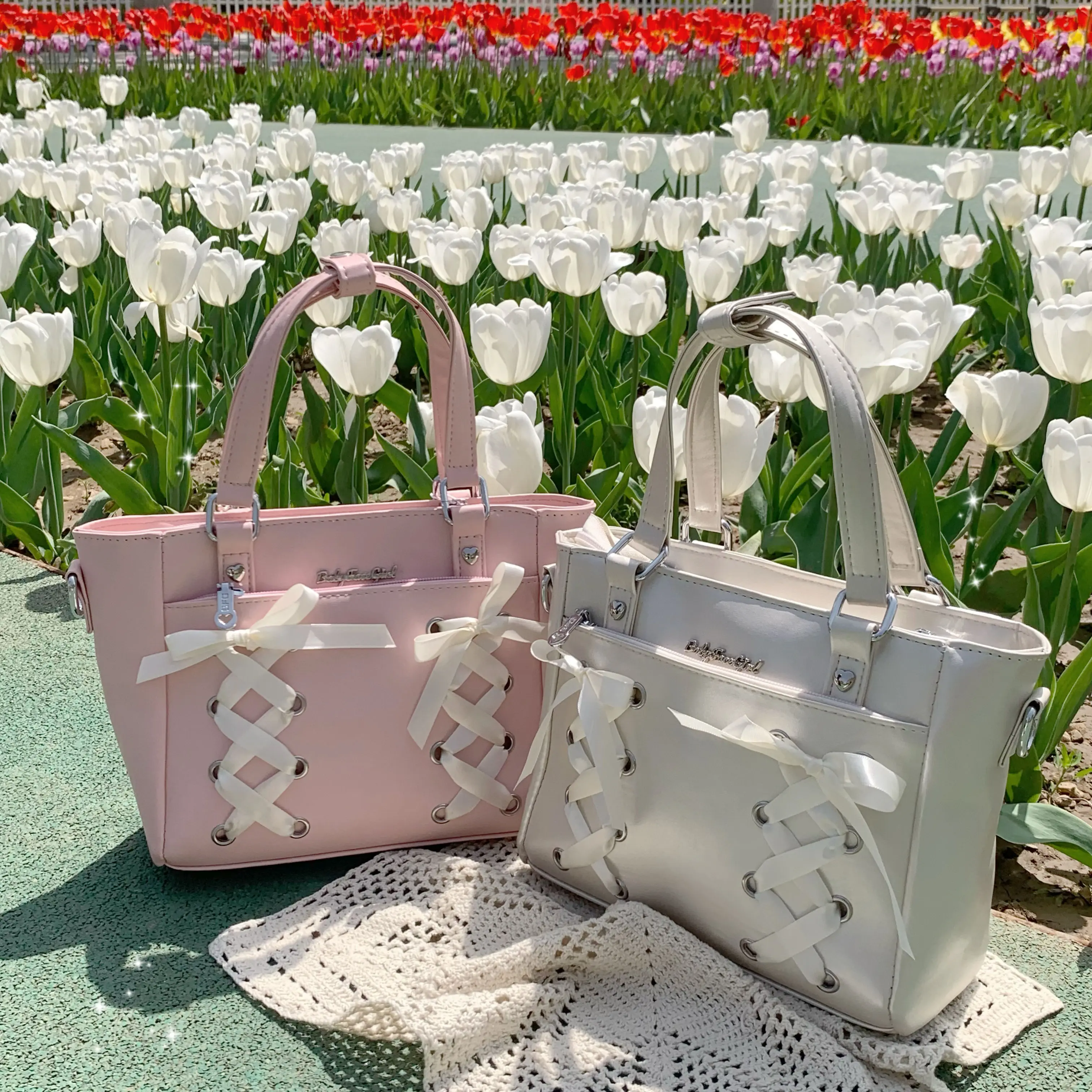 

Original Ballet Pain Small Food Women's Pain Bag Lolita Girl Sweet Ribbon Elegant Handbag Daily Commuter Versatile Messenger Bag