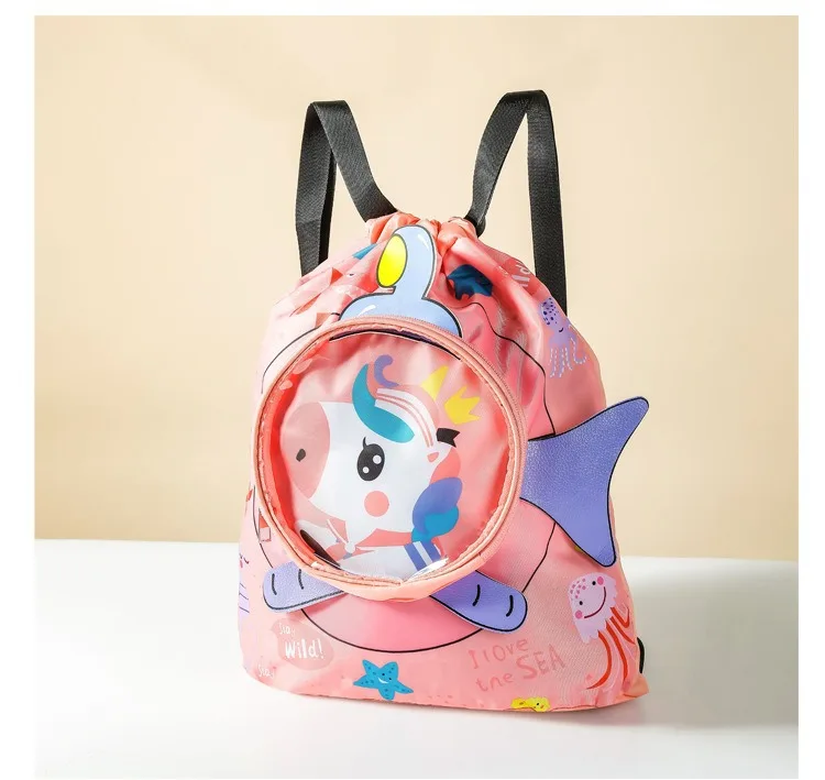 

Детская водонепроницаемая пляжная сумка с разделением на сухую и влажную зоны, мультяшный дизайн, на шнурке, с отделением для обуви, для путешествий и хранения вещей