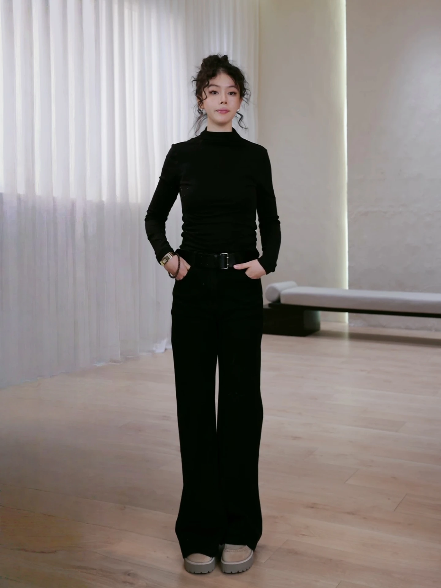 

Теплая женская футболка с длинным рукавом и высоким воротником, облегающая, весенняя новинка, в корейском стиле, мягкий вязаный топ для повседневной носки