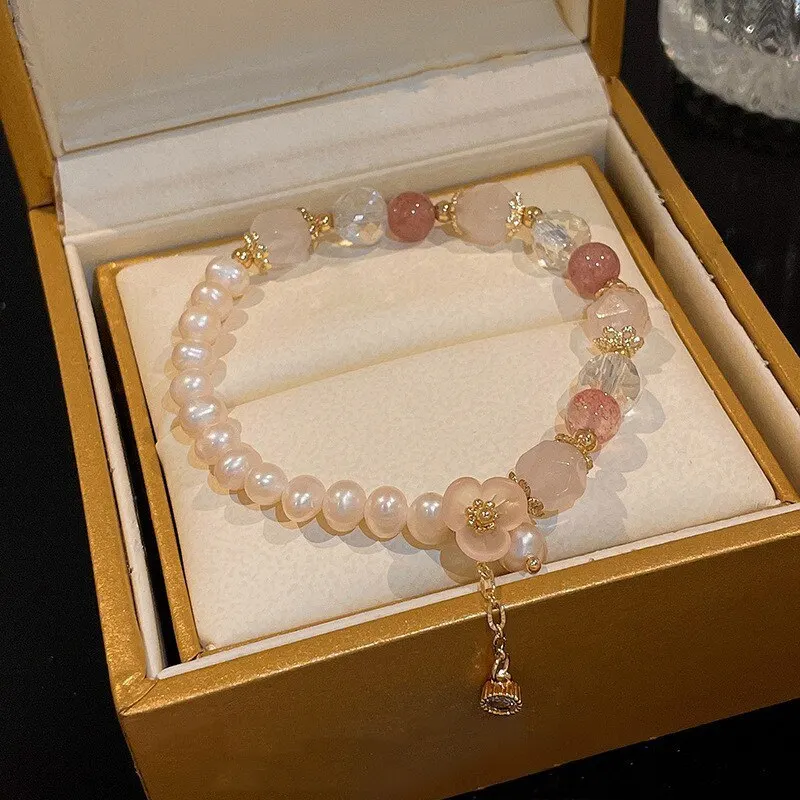 Pink Crystal Bead Bracelet With Flower Pendant New Fashion Imitation Pearl Bracelets Bangles For Women Girls Wedding Jewelry